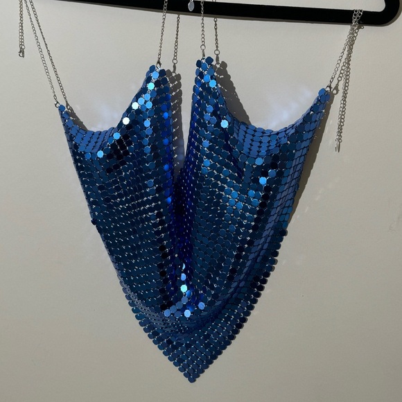 x REVOLVE Chain Top in Blue
8 Other Reasons - Picture 5 of 8